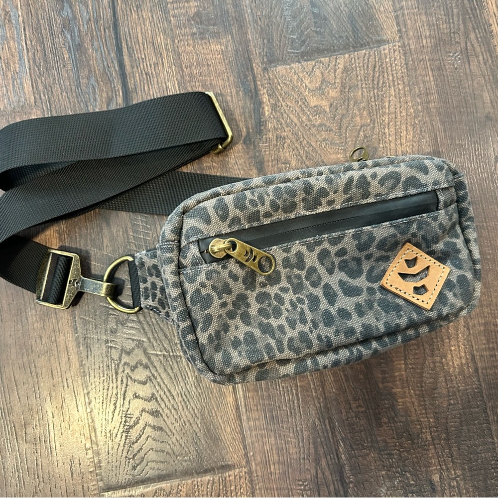 Leopard Print Crossbody Bag - smell proof!